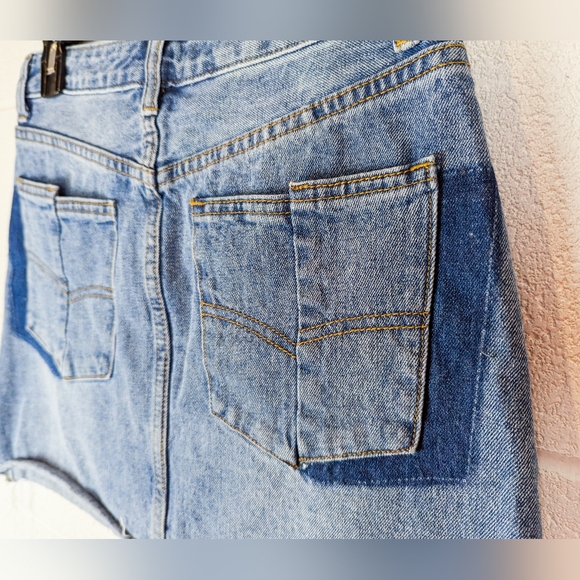 S/M Oak + Fort Mini Denim Skirt Raw Hem Statement Pockets Light Wash Cotton Jean - Picture 3 of 7